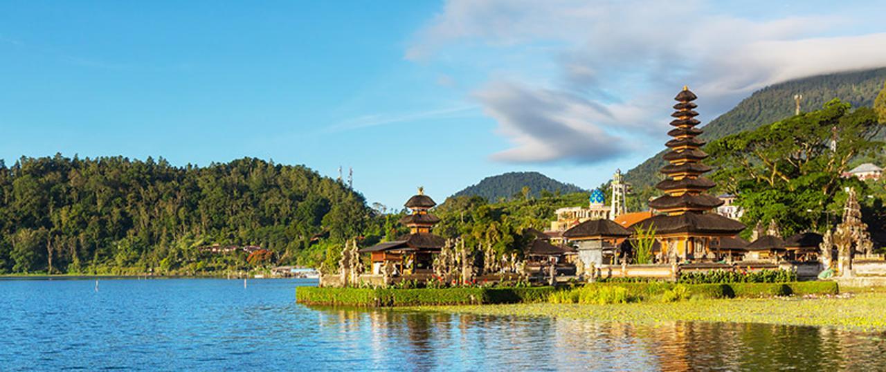 Zen Rooms Kuta Tuban Suites Екстериор снимка